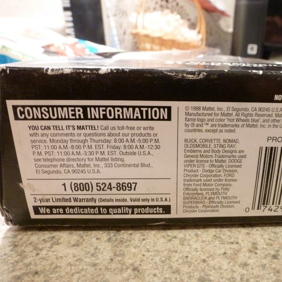 Hot Wheel Collectibles '57Oldsmobile car Limited - Picture 5 of 7